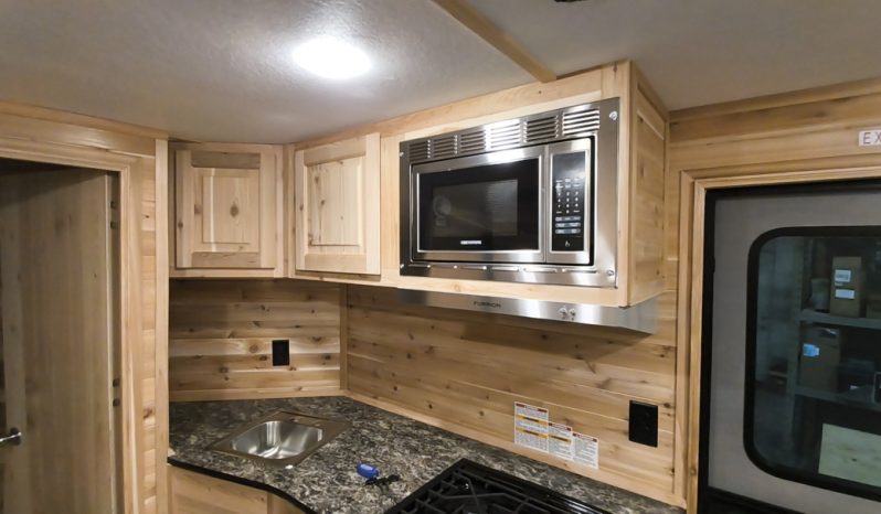 2026 Ice Castle Mille Lacs 8x17V Fish House full