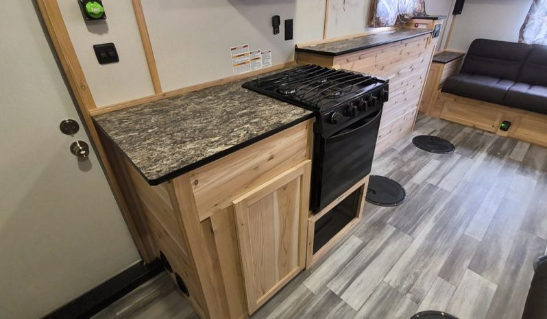 2026 Ice Castle 8x17V Limited Ice Fishing Special full