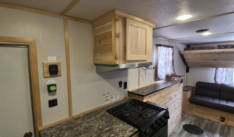 2026 Ice Castle 8x17V Limited Ice Fishing Special full