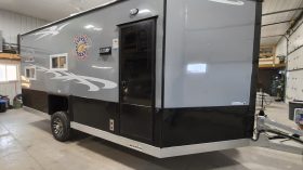 2026 Ice Castle 8 x 17 V Walleye Stryker