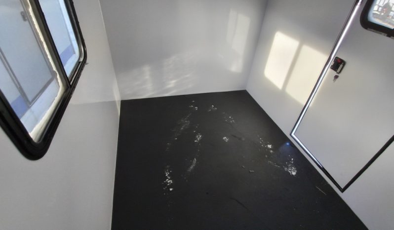 2026 Ambush Slayer 6.5′ x 10′ Skid Fish House full