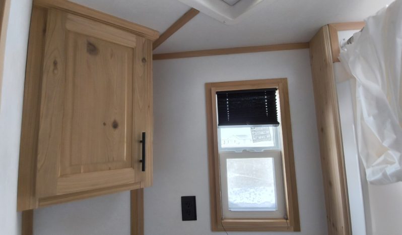 2026 Ice Castle 8 x 22′ RV Hybrid full