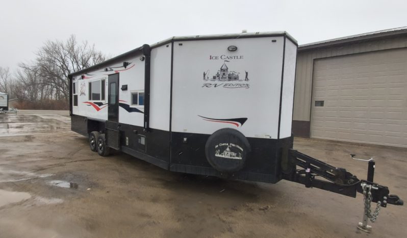 2024 Ice Castle 8×29 Stub RV Custom full