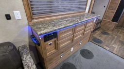 2024 Ice Castle 8×29 Stub RV Custom full