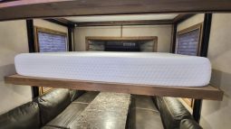 2024 Ice Castle 8×29 Stub RV Custom full