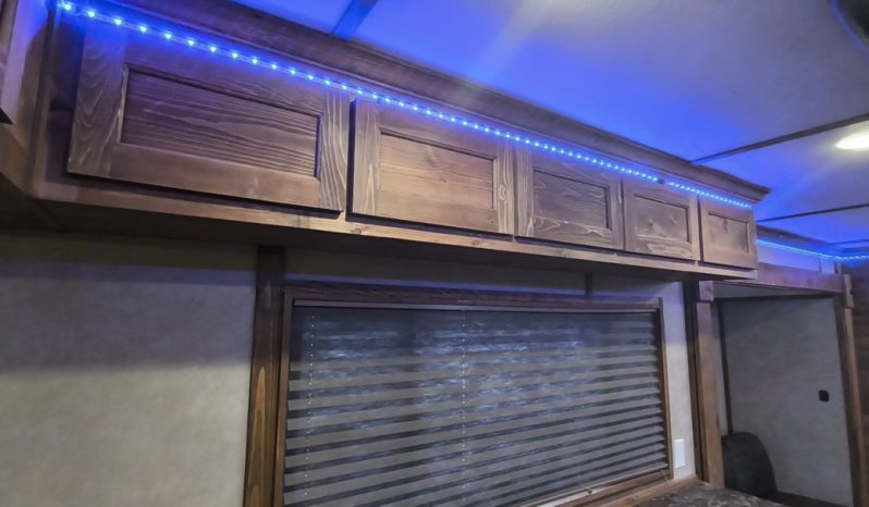 2024 Ice Castle 8×29 Stub RV Custom full