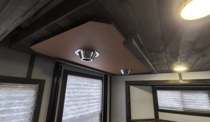 2025 Ice Castle 8x17v Mille Lacs Vacation Series RV Edition full