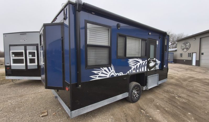 2025 Ice Castle 8x17v Mille Lacs Vacation Series RV Edition full