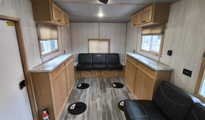 2026 Yetti Angler A816-E Fish House full