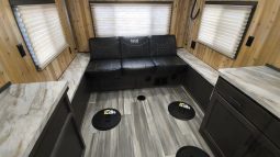 2027 Yetti Angler A817-PKB full