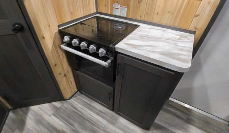 2027 Yetti Angler A817-PKB full