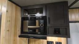 2027 Yetti Angler A817-PKB full