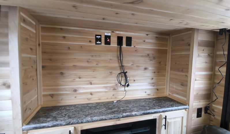 2027 Ice Castle 8x21V RV Extreme II full