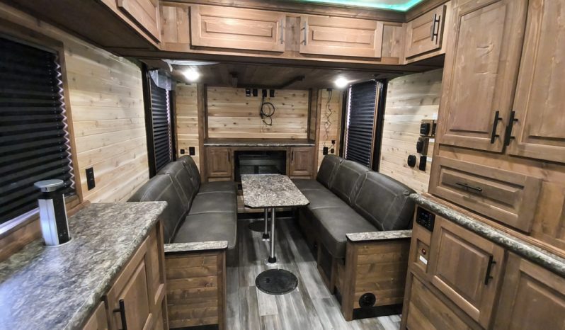 2027 Ice Castle 8x24V Uncharted full