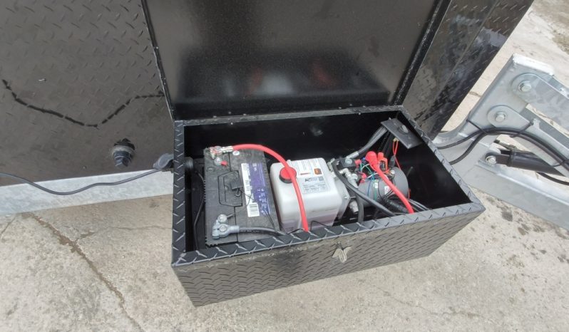 2027 Ice Castle 8x24V Uncharted full