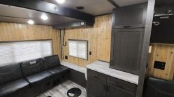 2027 Yetti Angler A817-PK full