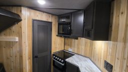 2027 Yetti Angler A817-PK full