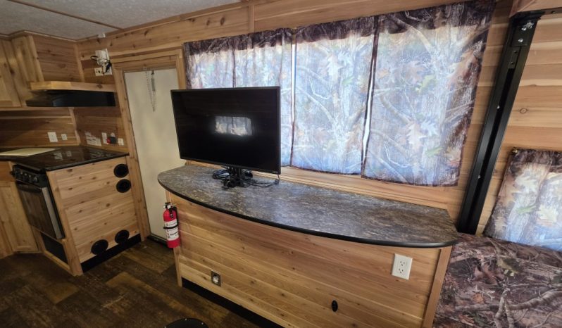 2023 Ice Castle 8 x 16 All Seasons Explorer/Mille Lacs full