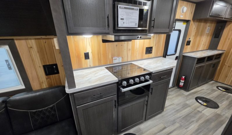 2027 Yetti Grand Escape GE824-DRKBF full