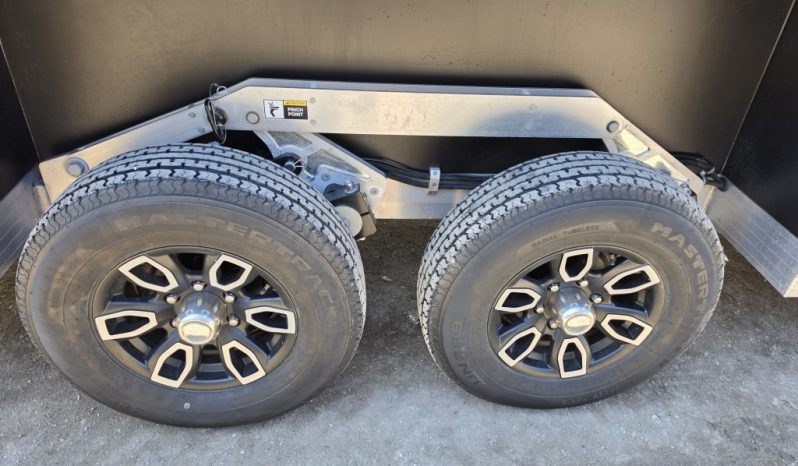 2027 Yetti Grand Escape GE824-DRKBF full
