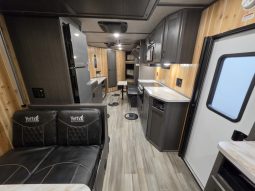2027 Yetti Grand Escape GE824-DRKBF full