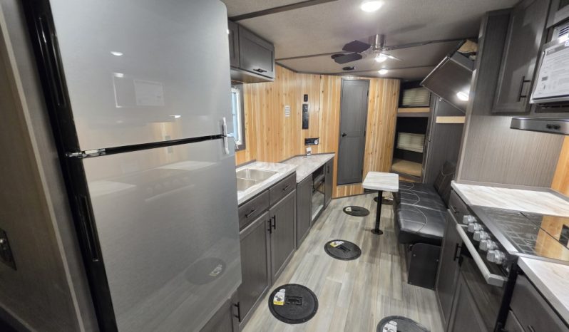2027 Yetti Grand Escape GE824-DRKBF full