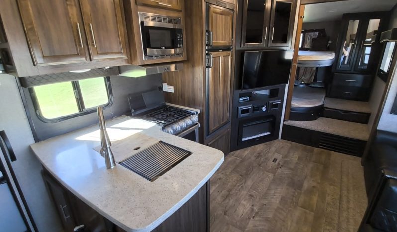 2019 Jayco Eagle HT 29.5 BHDS Fifth Wheel RV full